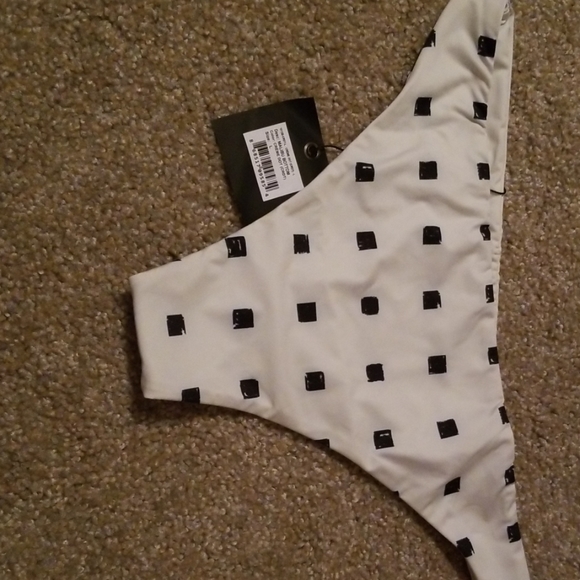 👙 New VS Stone Fox Bikini Set Bandeau & Bottoms - Picture 7 of 8